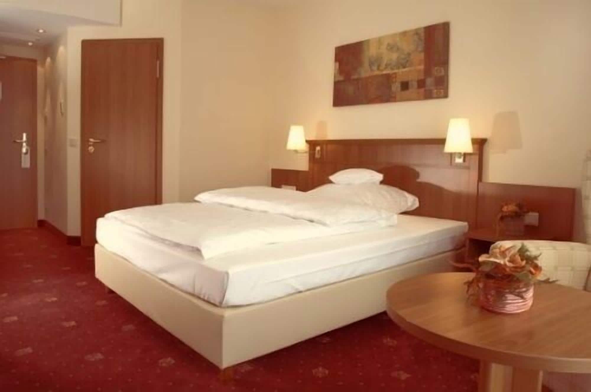 Waldhotel Nachtigall Πάντερμπορν Εξωτερικό φωτογραφία
